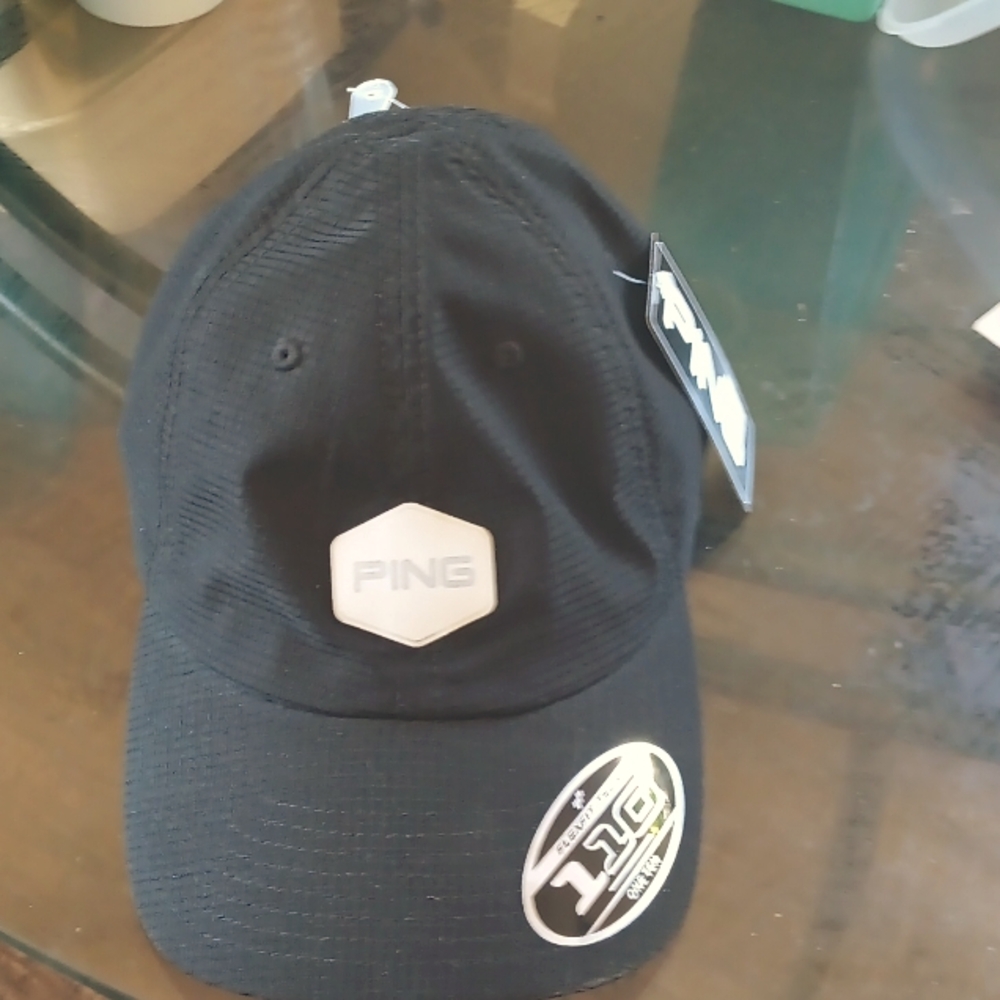 Ping hat Black